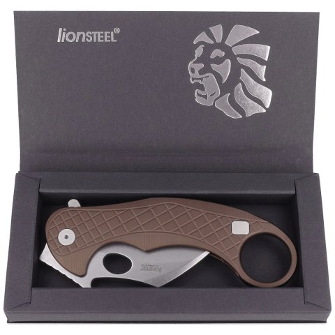 Nóż składany LionSteel L.E.One Karambit Earth Brown Aluminium, Stonewashed MagnaCut by Emerson Design (LE1 A ES)