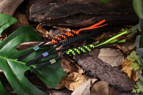 Zawieszka Paracord WE Green/Black + Ti Bead Green Zawieszka Paracord WE Green/Black + Ti Bead Green
